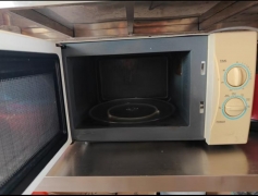 家用微波炉，180元出