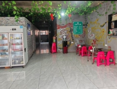 泼机滨河路书亦烧仙草对面140㎡ 临街门店出租