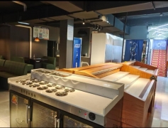 以勒西大街 252㎡ 临街门店转让